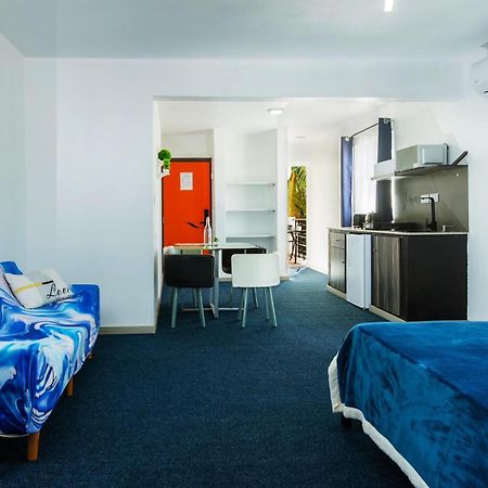 C-View Apartments Flic-en-Flacq 外观 照片