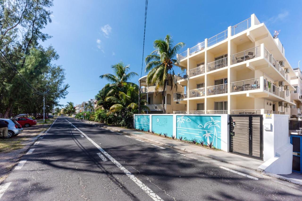 C-View Apartments Flic-en-Flacq 外观 照片