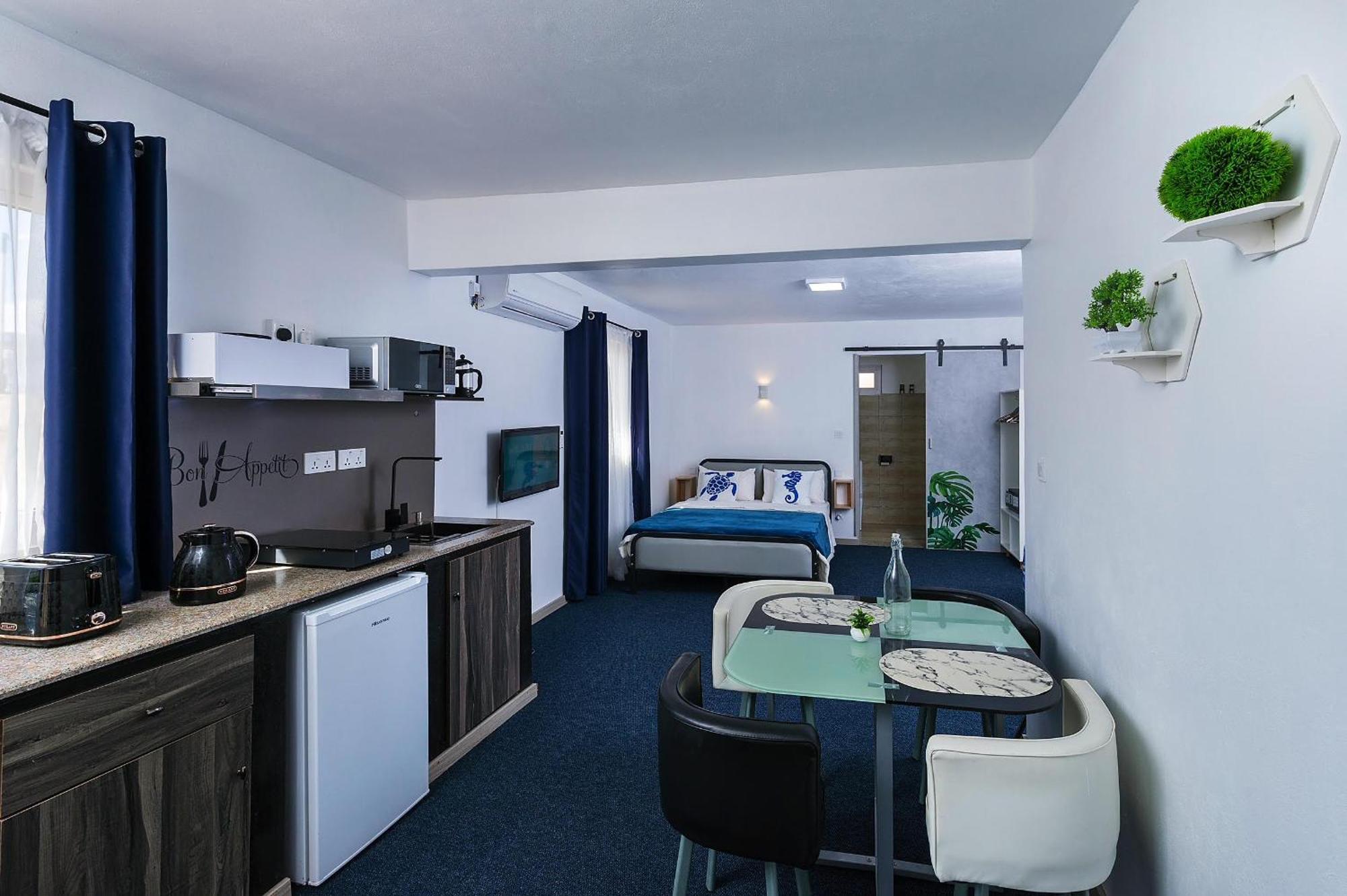 C-View Apartments Flic-en-Flacq 外观 照片
