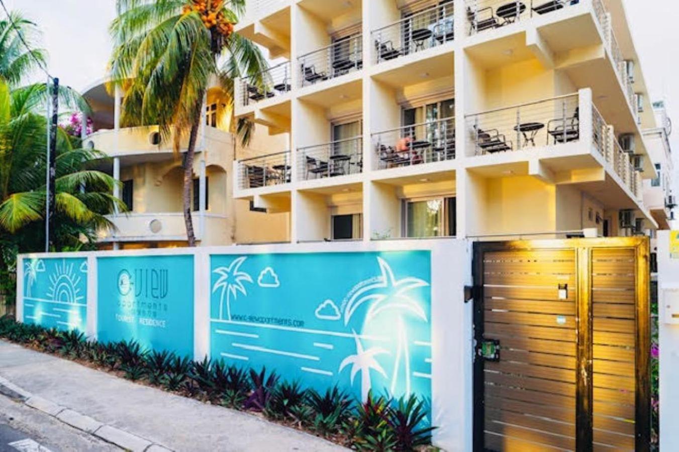 C-View Apartments Flic-en-Flacq 外观 照片